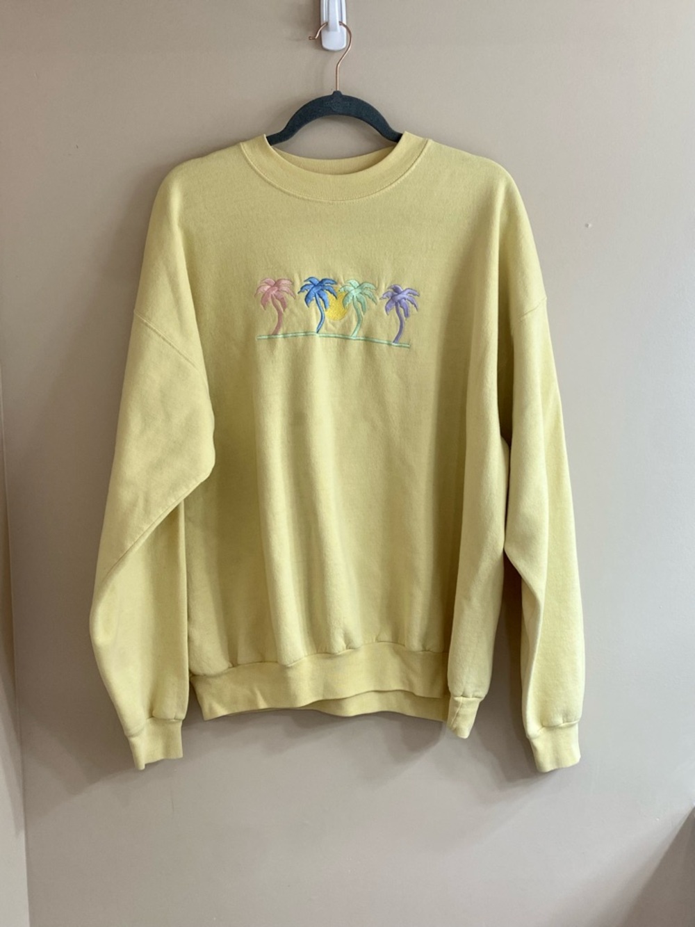 Vintage Butter Yellow Crewneck Sweatshirt with Pastel Palm Tree Embroidery